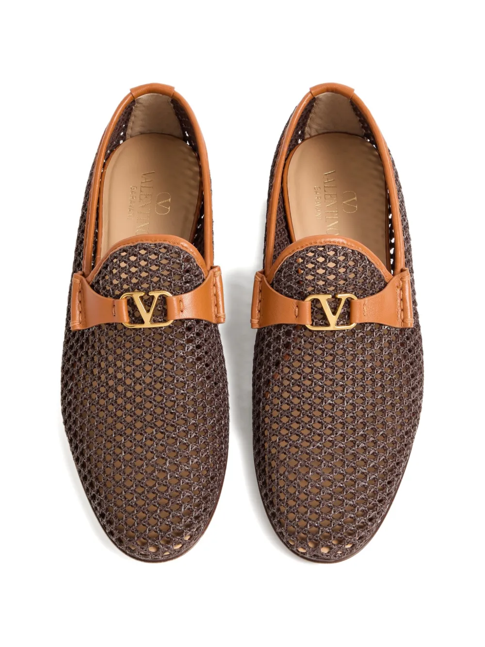 Valentino Garavani Wolfe loafers in geweven raffia Bruin