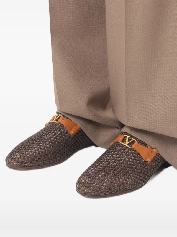Valentino Garavani Wolfe Loafers In Woven Raffia | Brown  display picture 1
