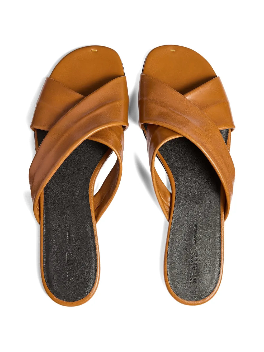 KHAITE Liria platte sandalen Bruin