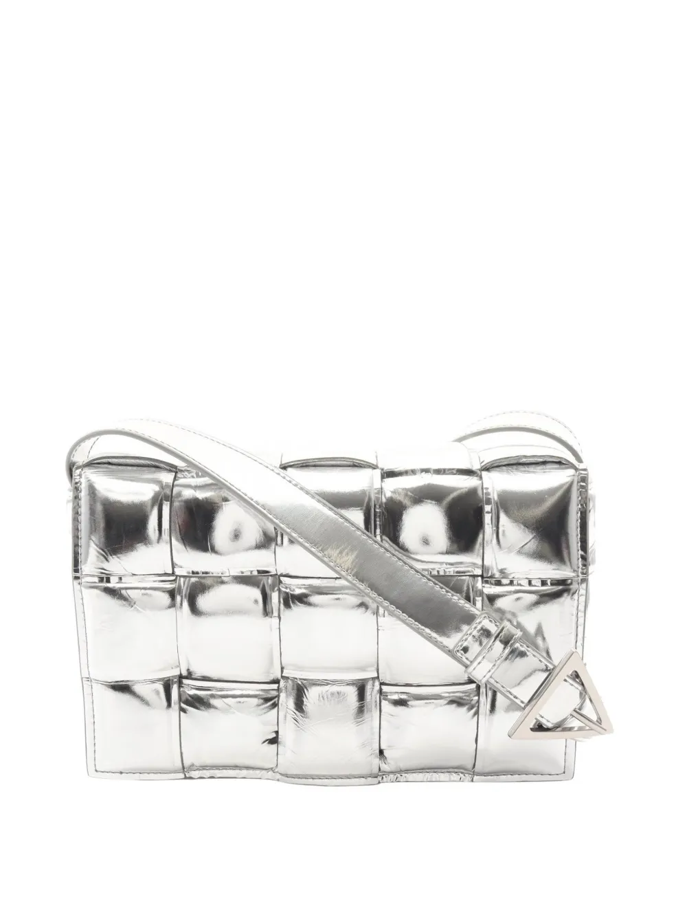 Bottega Veneta Pre-Owned 2012-2026 Metallic Intrecciato Padded Cassette crossbody bag - Silver