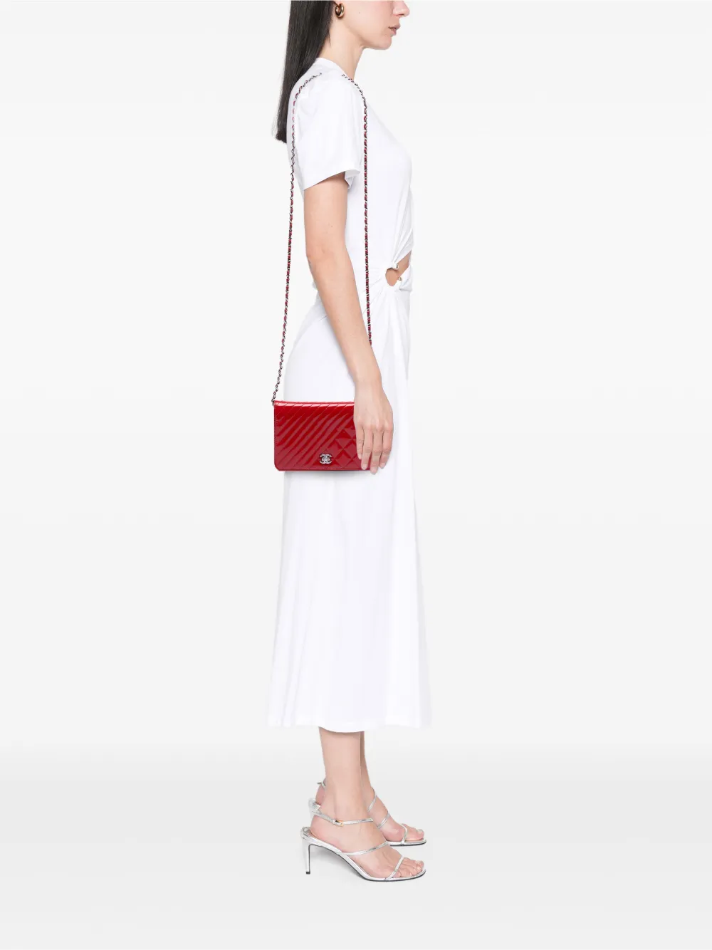  Chanel Pre-owned Pochette Portefeuille à Bandoulière Coco Boy En Cuir Verni Matelassé à Logo Cc (2016-2017) - Rouge 