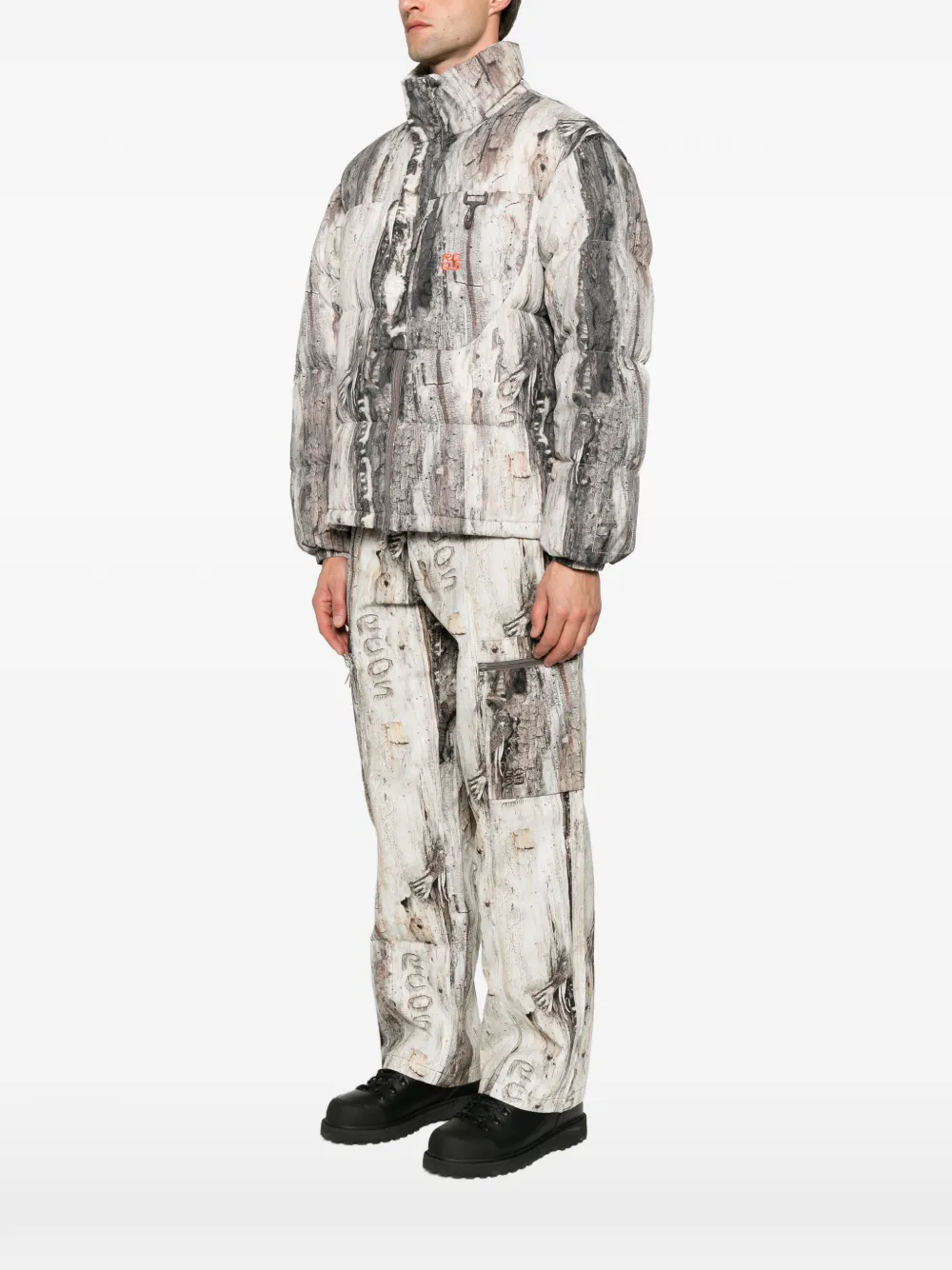 RC Outdoor Supply Sierra tree-bark-print puffer jacket Beige