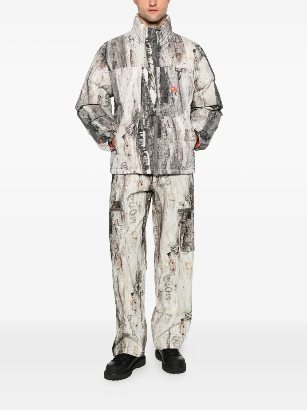 RC Outdoor Supply Sierra tree-bark-print puffer jacket Beige