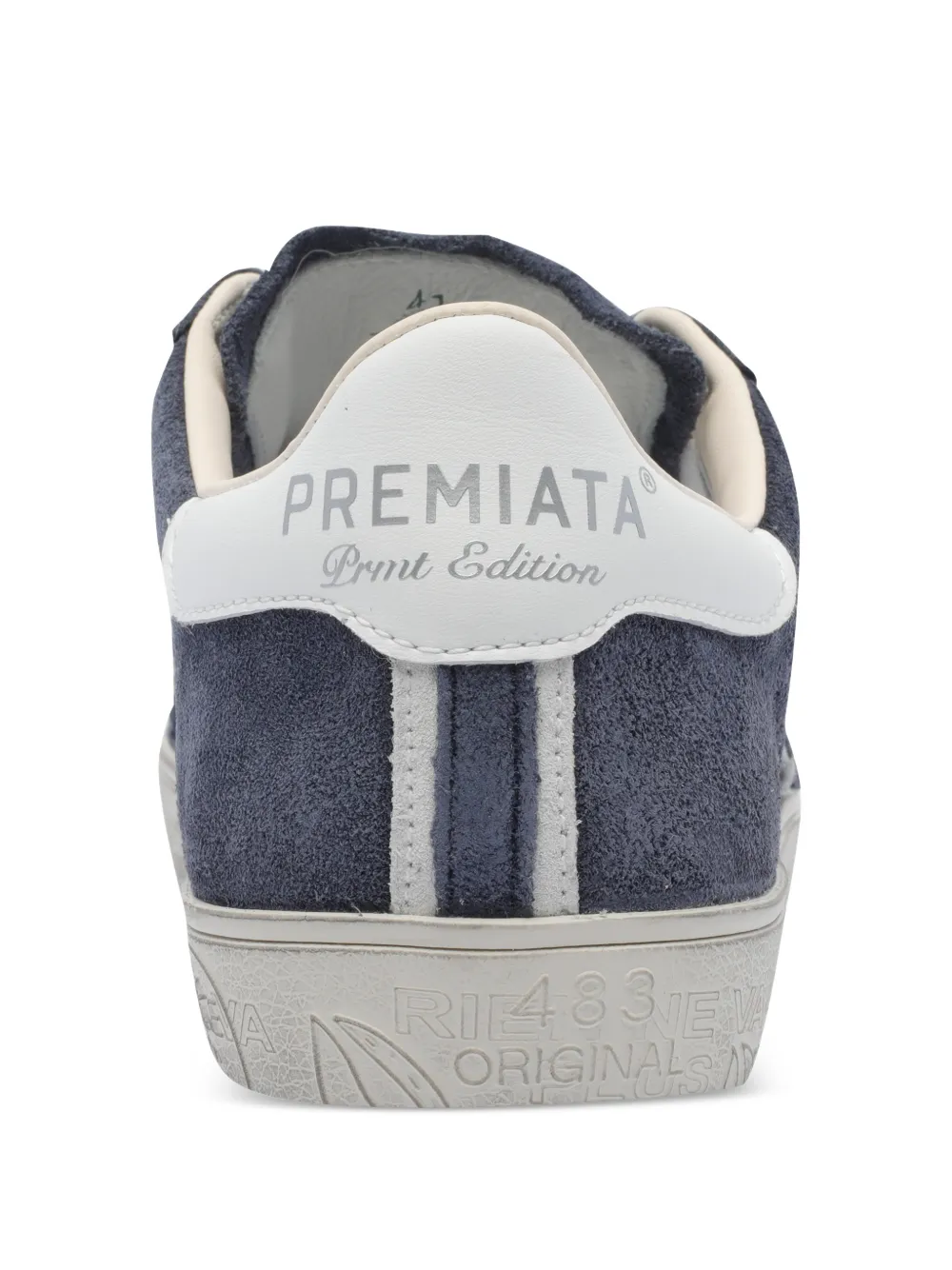 Premiata Steven logo-patch sneakers Blauw
