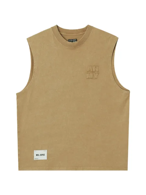 izzue logo-patch graphic-print T-shirt