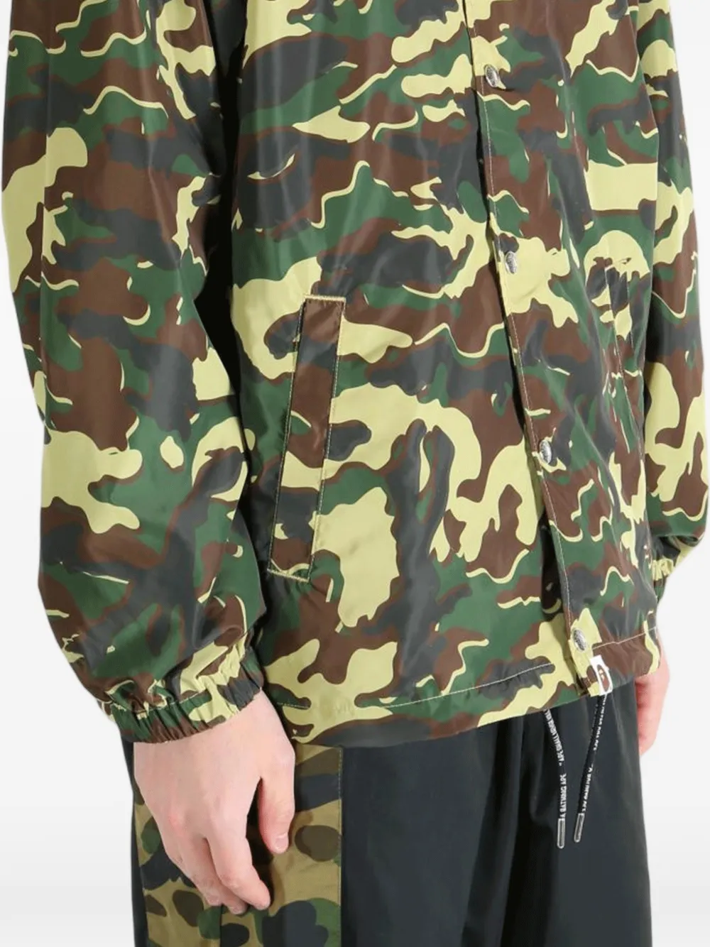 A BATHING APE Jack met camouflageprint Groen