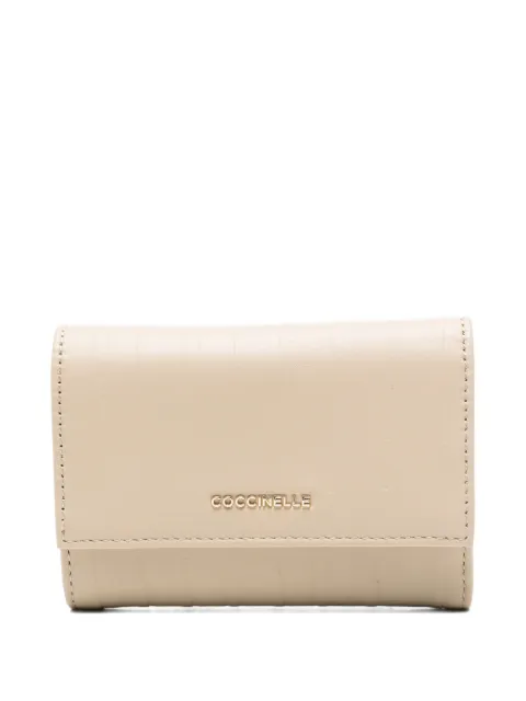 Coccinelle plissé-effect wallet