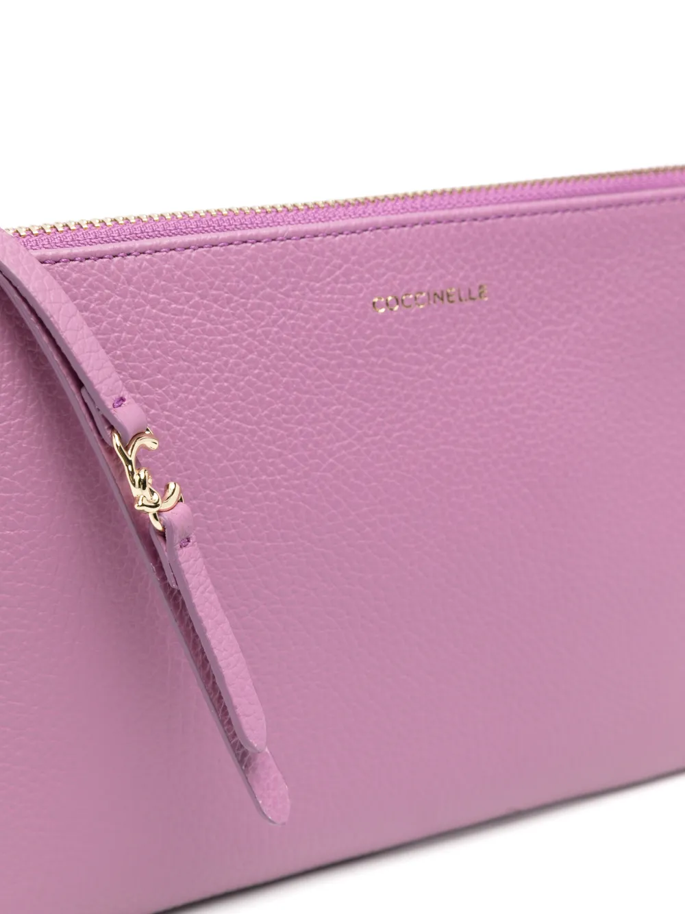 Coccinelle C-Easy clutch van bewerkt leer Paars