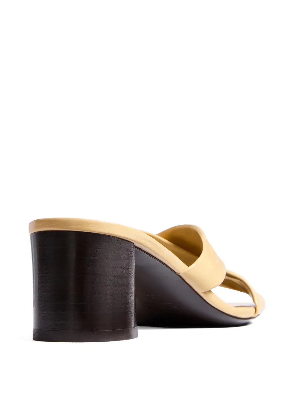 KHAITE Liria sandalen Beige