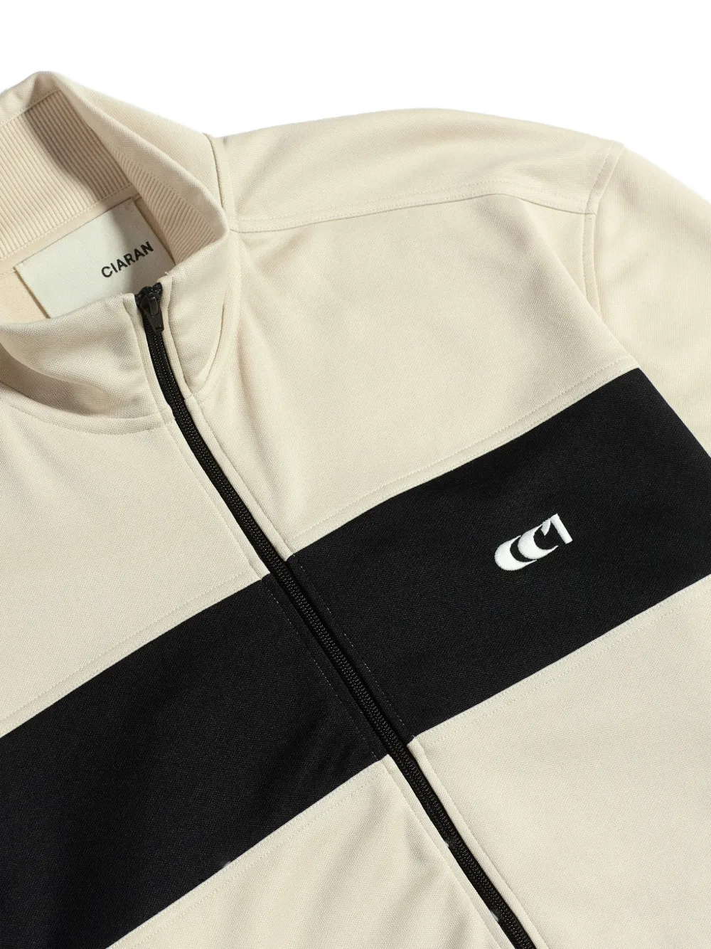 Ciaran Cc1 Contrast-panel Jacket In Neutral