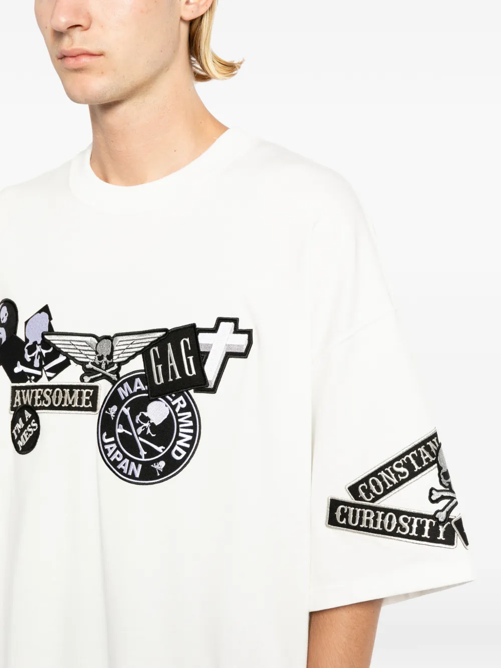 Mastermind Japan T-shirt met patchdetail en ronde hals Wit