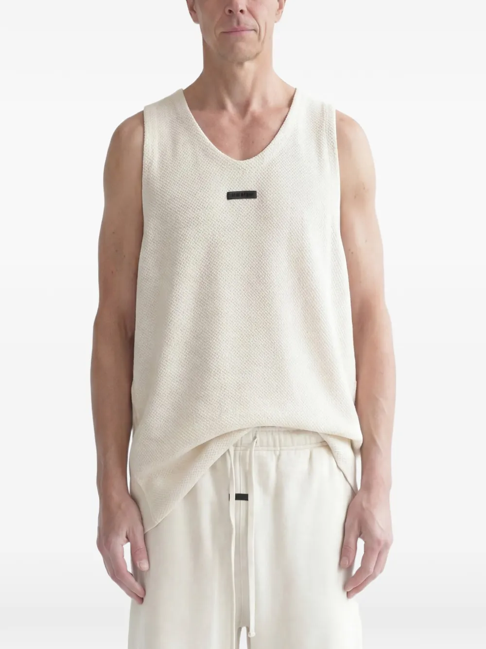 Fear Of God logo-patch knitted tank top - Toni neutri