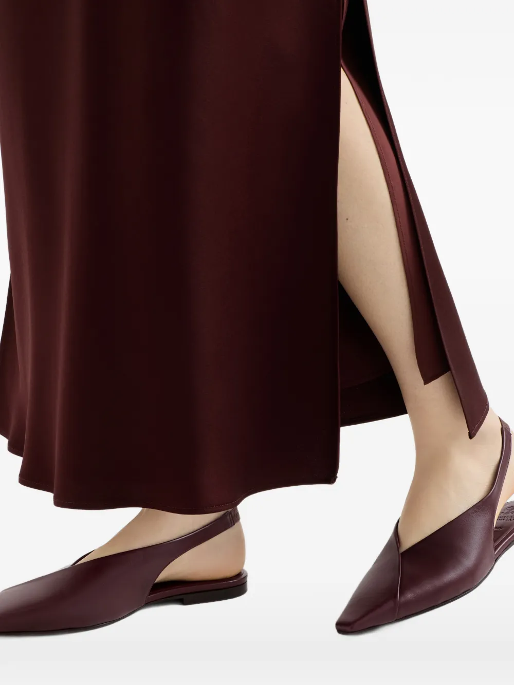 Brunello Cucinelli Kalfsleren slingback ballerina's Rood