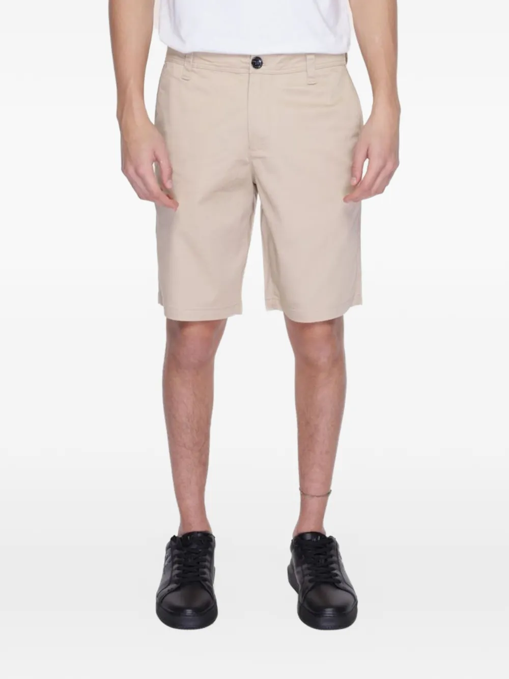 Armani Exchange logo-detail chino shorts - Toni neutri