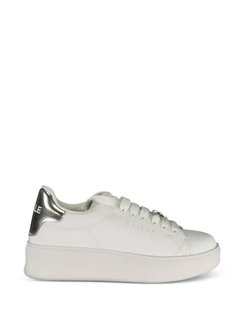 Gaelle logo-plaque sneakers