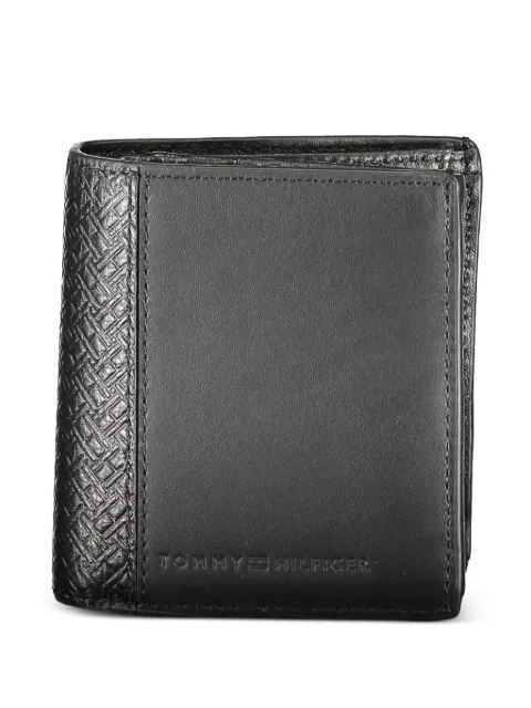 Tommy Hilfiger leather bifold wallet