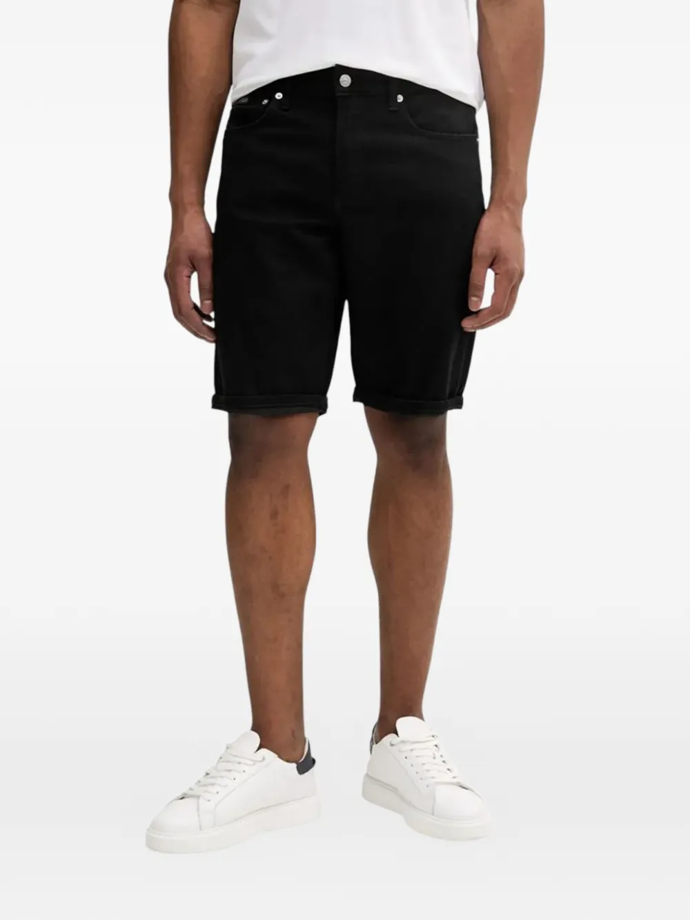 Calvin Klein Jeans logo-patch denim shorts - Schwarz