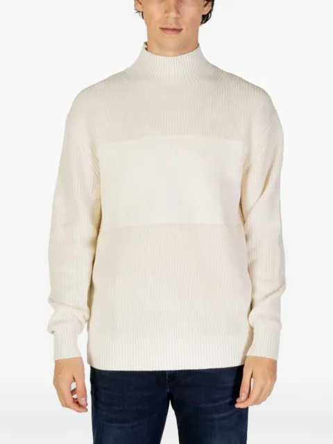 Calvin Klein Jeans suéter tejido de canalé con diseño color block