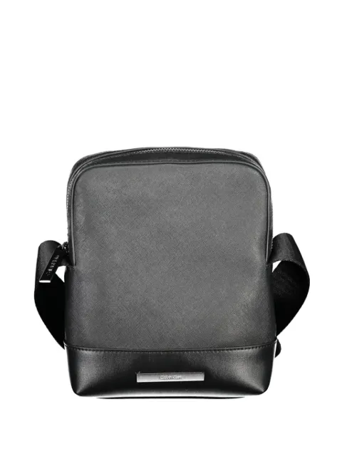 Calvin Klein logo-plaque messenger bag