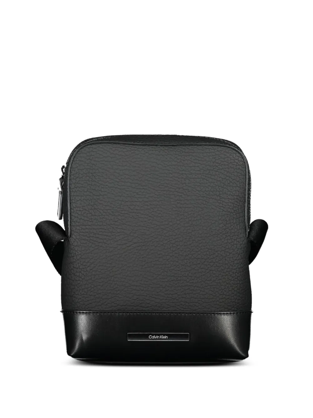Calvin Klein pebbled-texture logo-plaque shoulder bag - Nero