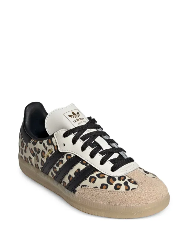 Adidas Samba OG レオパード スニーカー | ニュートラル | FARFETCH JP