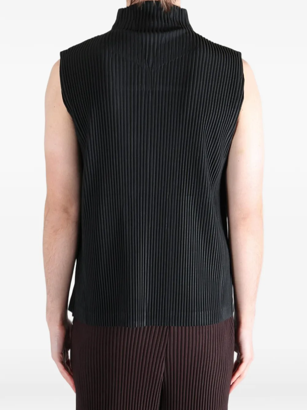 Homme Plissé Issey Miyake Monthly Colors: April geplooid T-shirt met rits Zwart