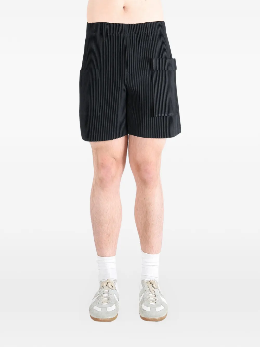 Homme Plissé Issey Miyake pleated bermuda shorts - Nero