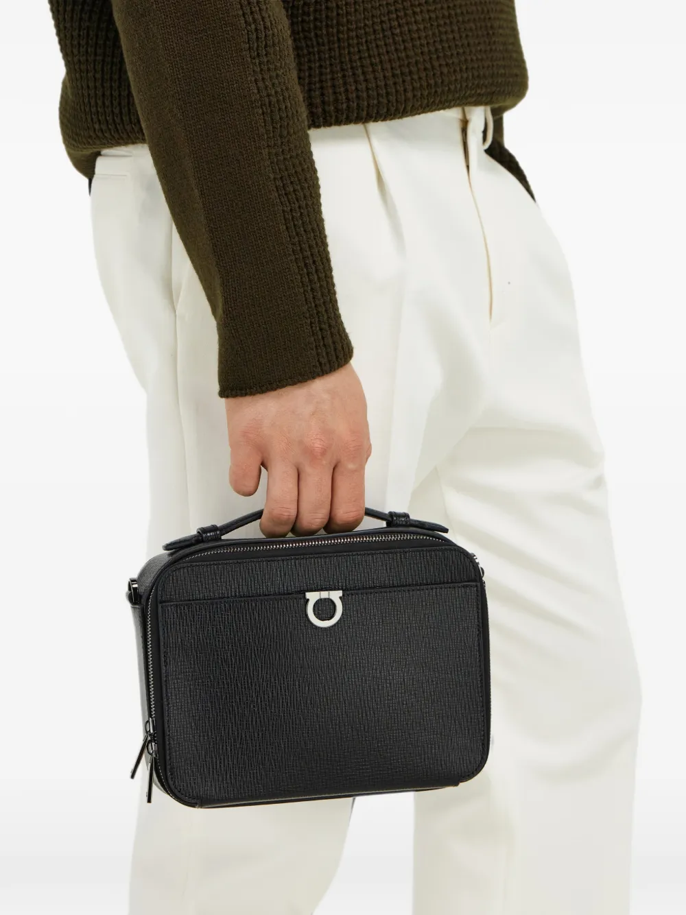 Ferragamo Gancini crossbodytas Zwart