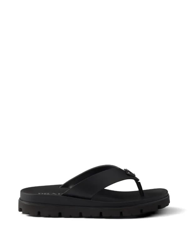 Prada ラバーサンダル | ブラック | FARFETCH JP