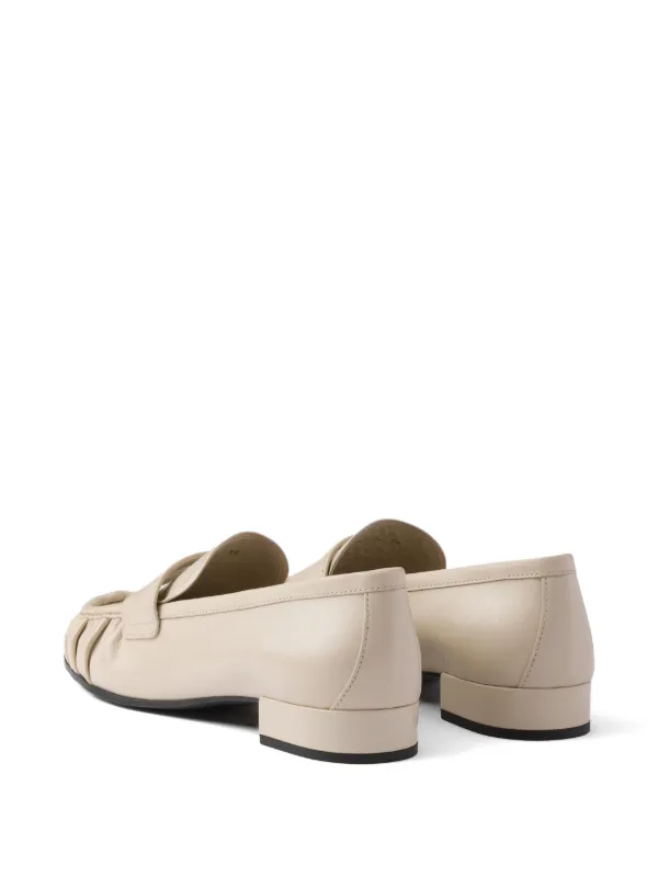 PRADA ローファー アイボリー Prada Leather Loafers | Neutrals | FARFETCH