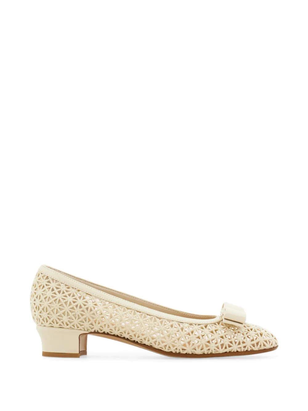 Ferragamo Macramé Vara bow pumps Wit