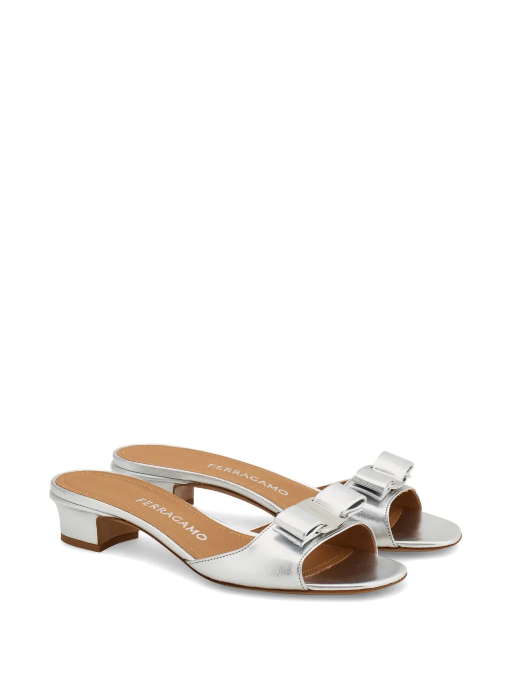 Ferragamo Vara bow slides Zilver