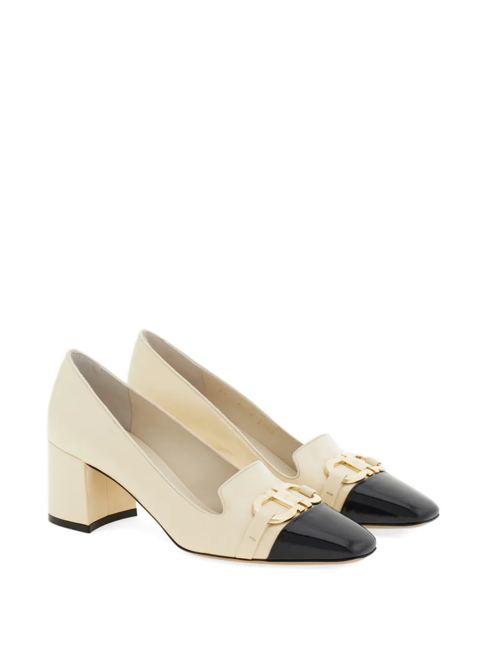 Ferragamo Gancini pumps Wit