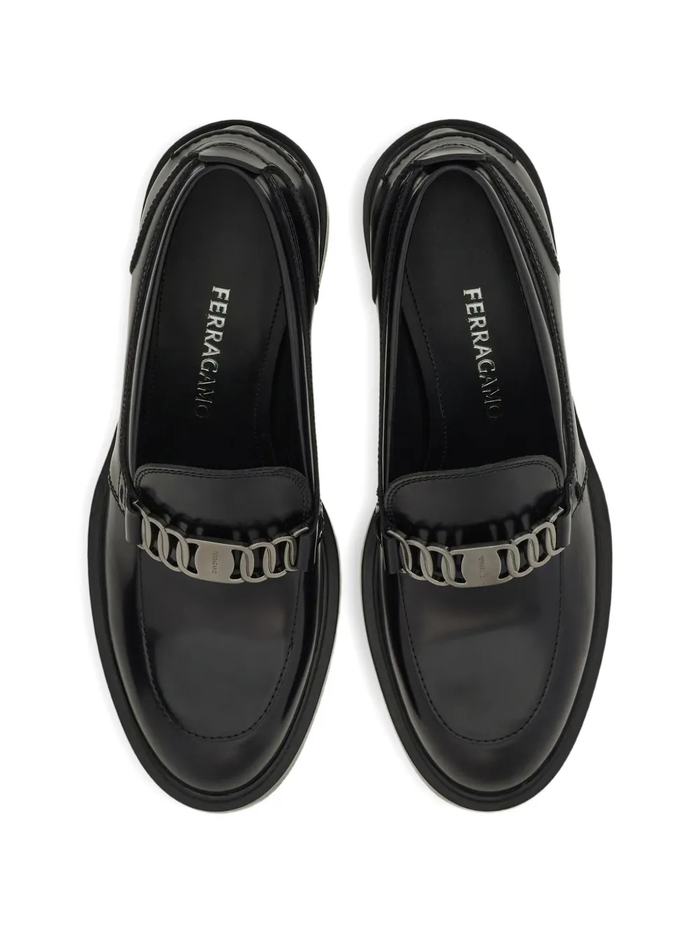 Ferragamo Vara loafers met ketting Zwart