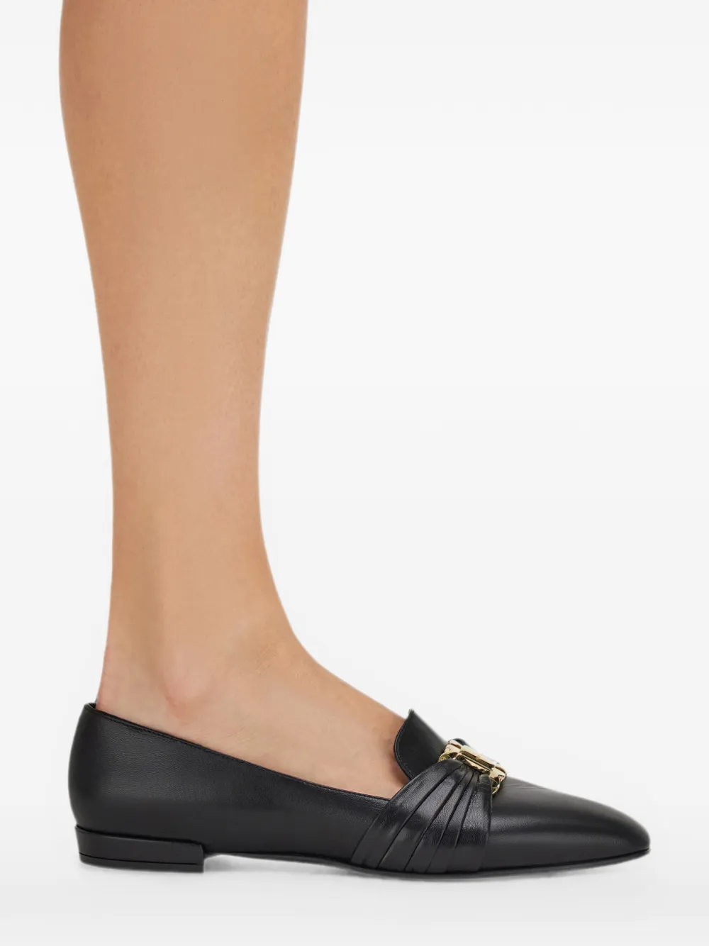 Ferragamo Gancini ornament loafers Zwart