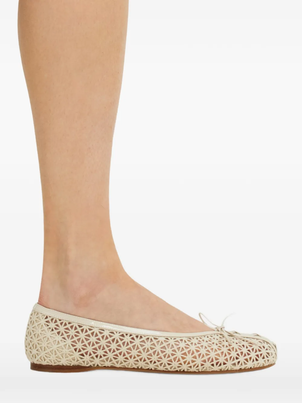 Ferragamo Macramé ballerina's met kant Beige