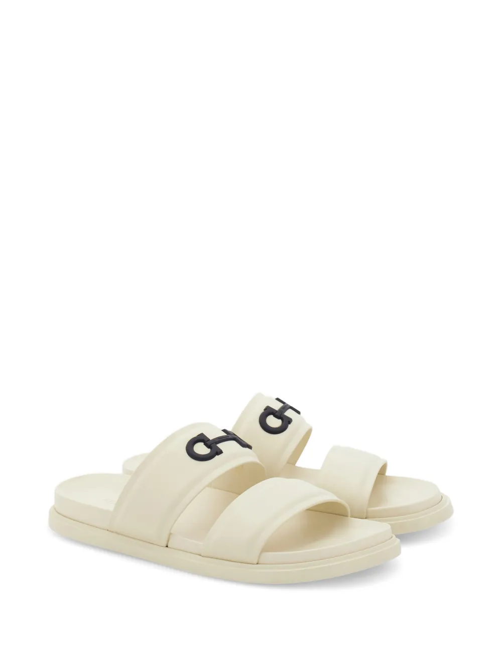 Ferragamo Gancini slippers Beige