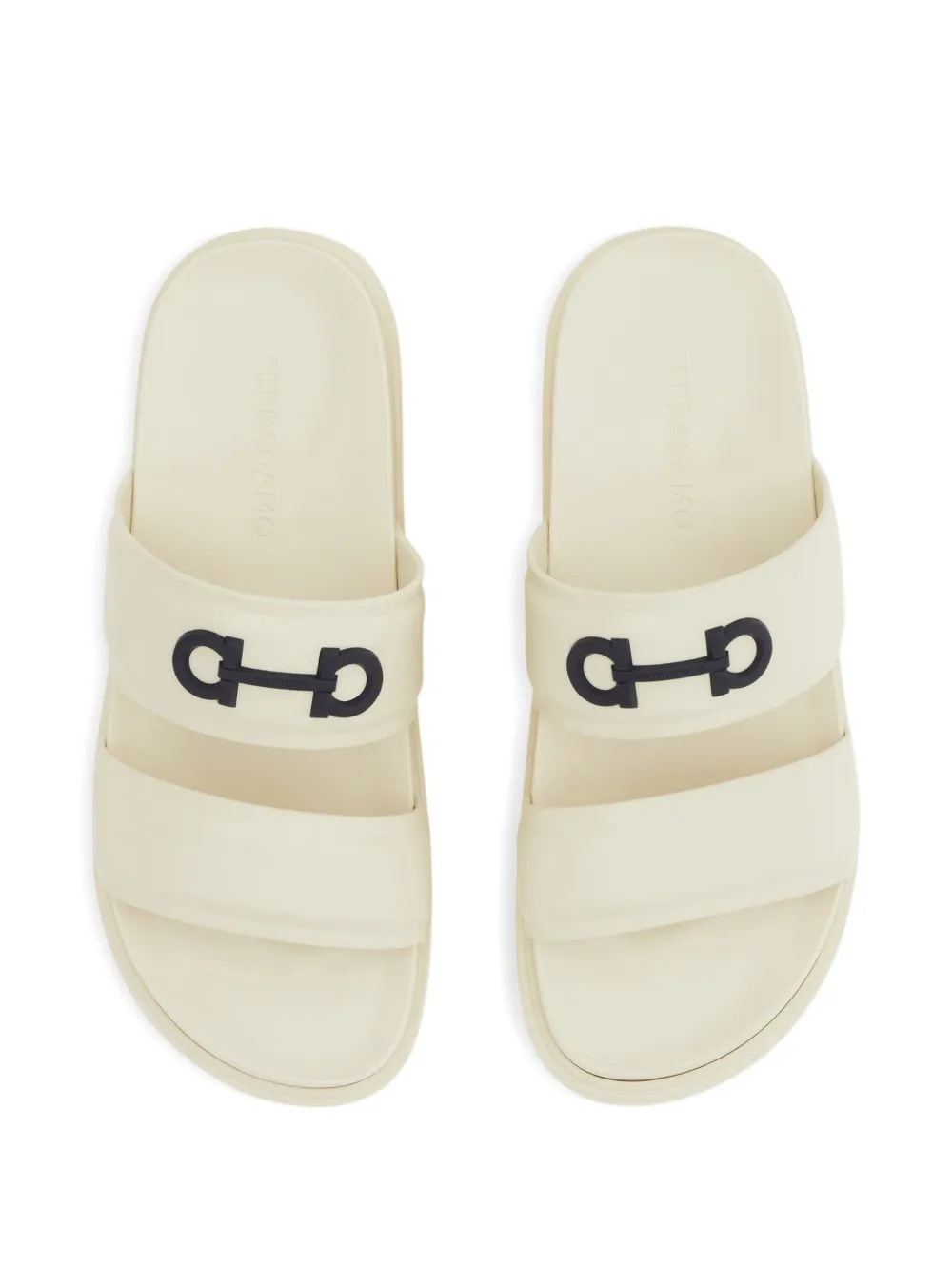 Ferragamo Gancini slippers Beige
