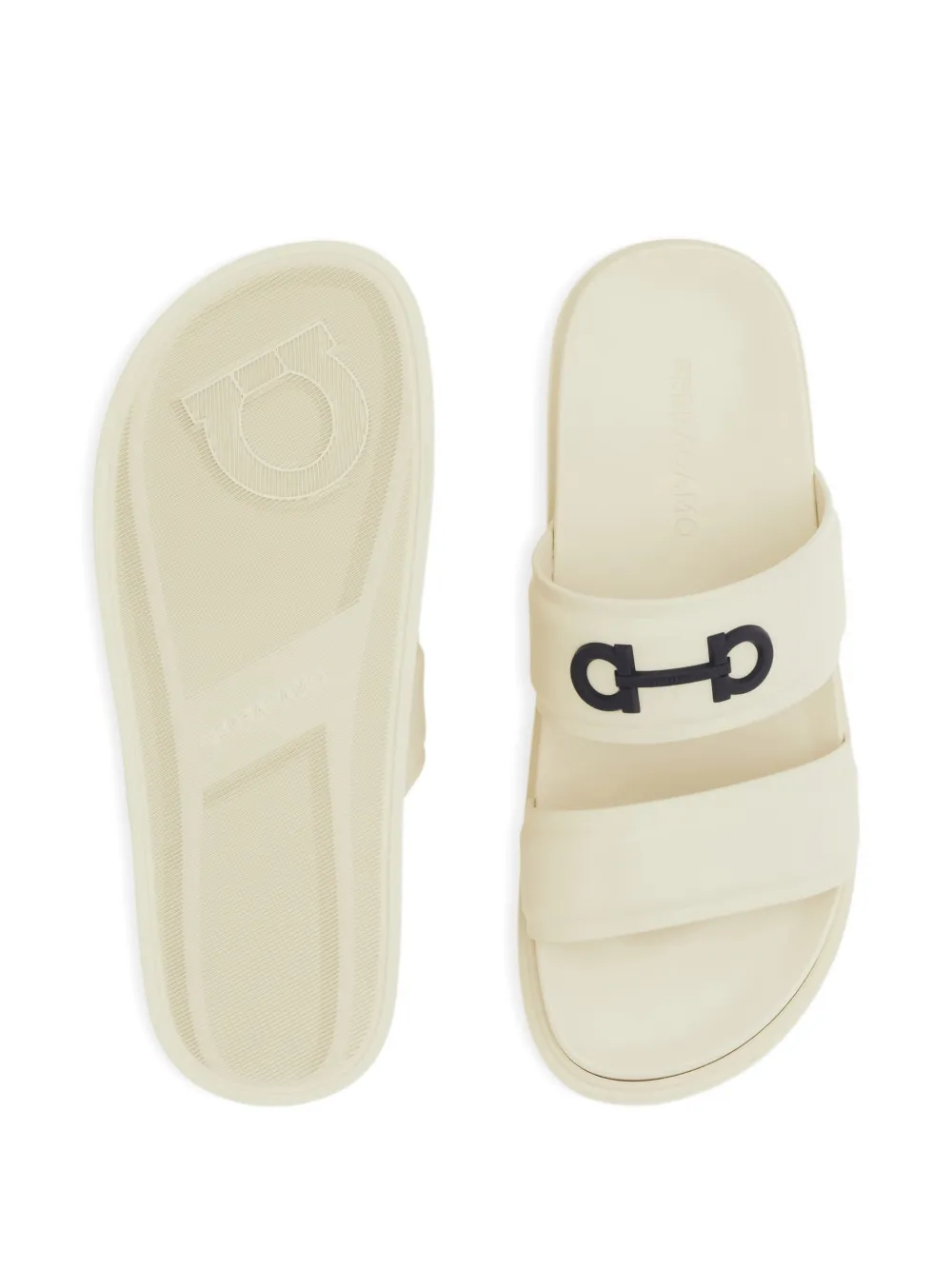 Ferragamo Gancini slippers Beige