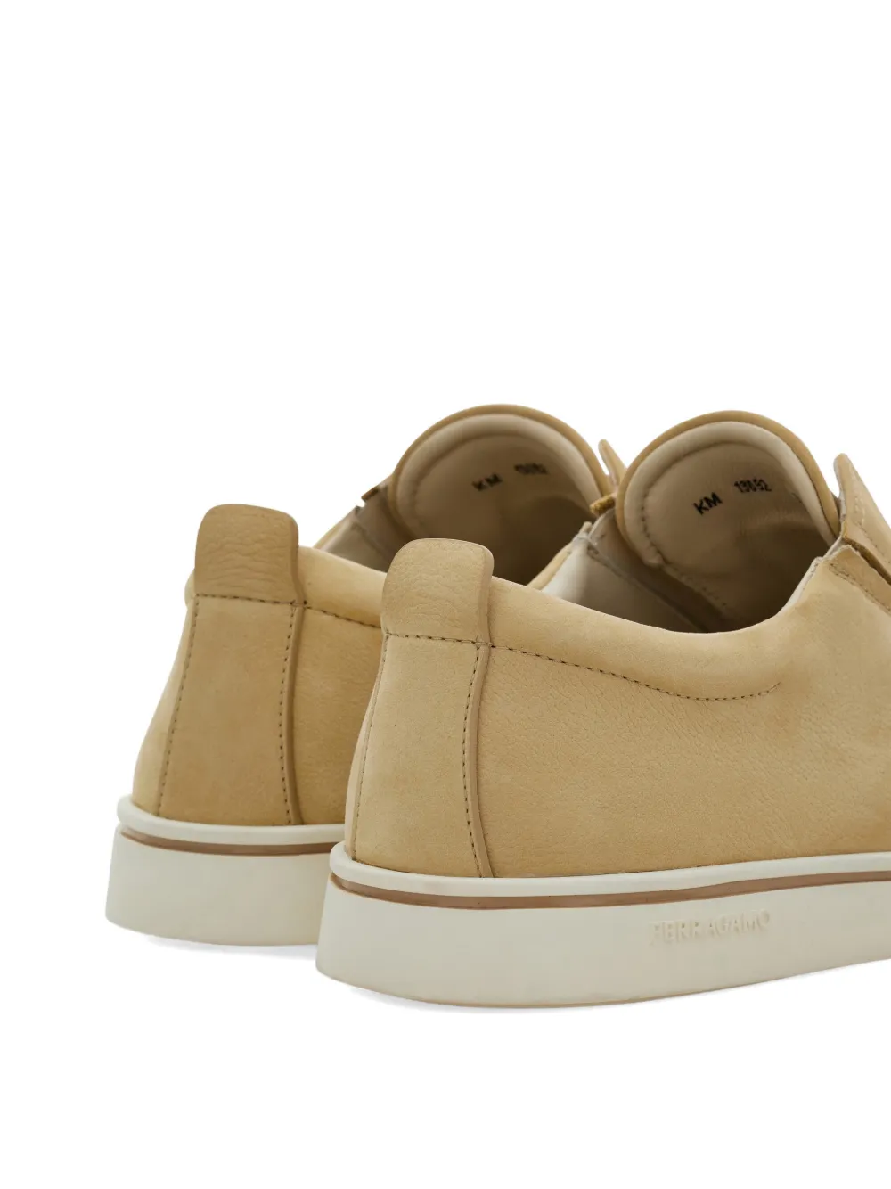 Ferragamo Leren sneakers met Gancini-detail Beige