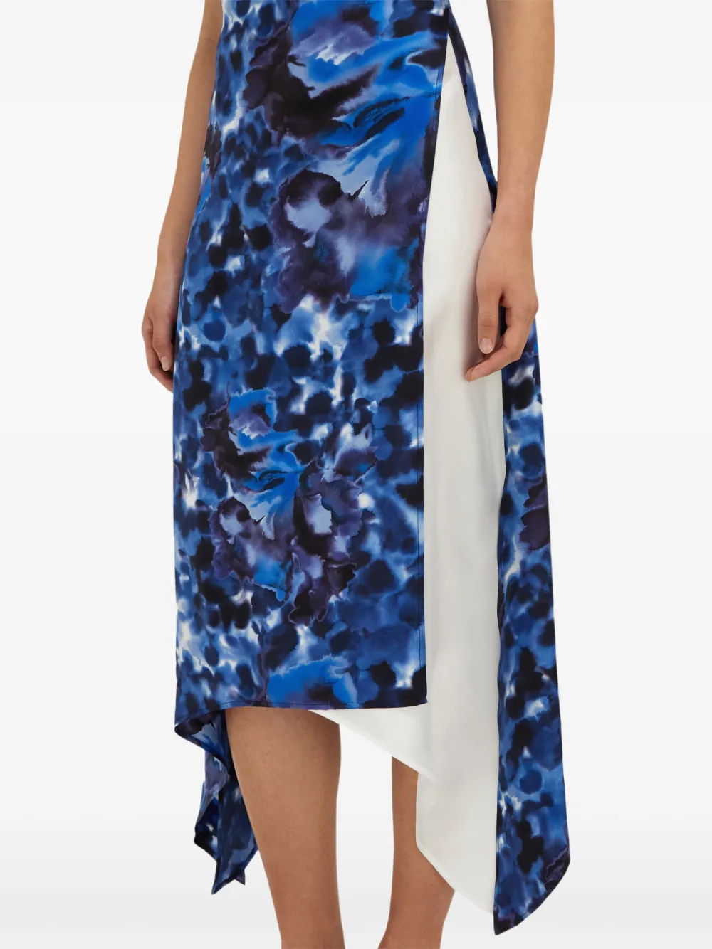 Ferragamo Wikkeljurk met anjer-print Blauw