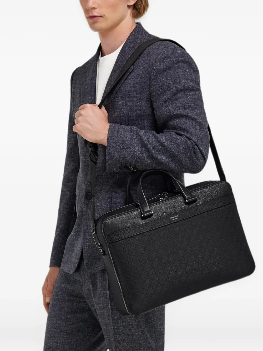 Ferragamo Aktetas met monogram Zwart