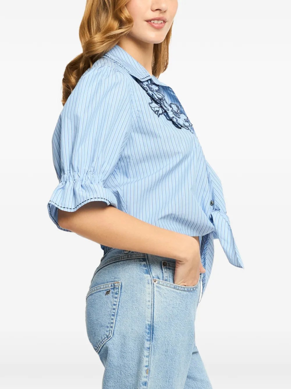 Cinq A Sept Serena gestreepte blouse met geborduurde bloemen Blauw