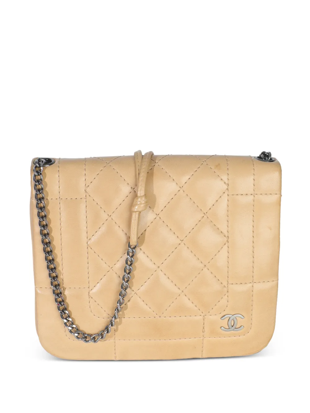 CHANEL Pre-Owned 2003-2004 Square CC quilted lambskin shoulder bag - Toni neutri