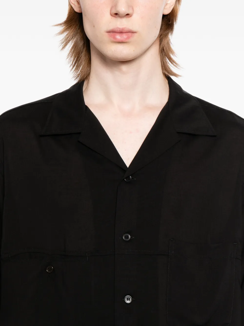 Yohji Yamamoto Overhemd met Cubaanse kraag en korte mouwen Zwart