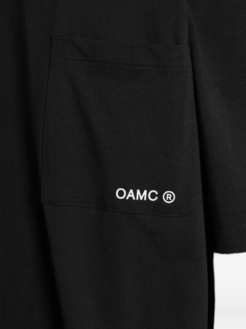 Peacemaker Oamc T-shirt met logoprint Zwart