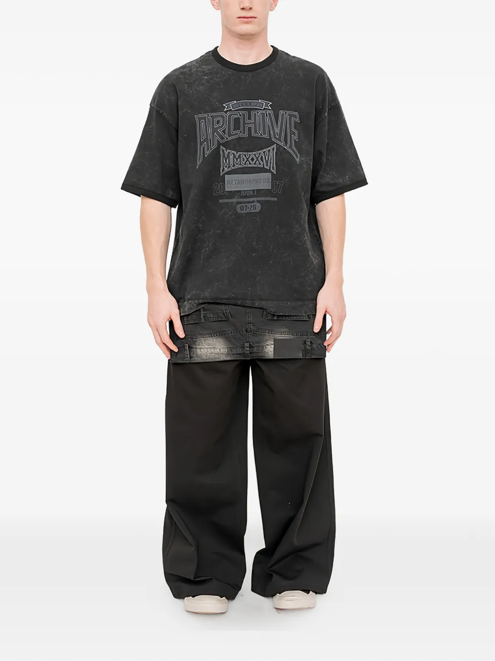 Juun.J T-shirt met acid-wassing en logo-print Zwart