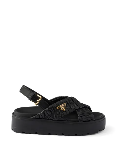 Prada マテラッセ ナッパレザー サンダル