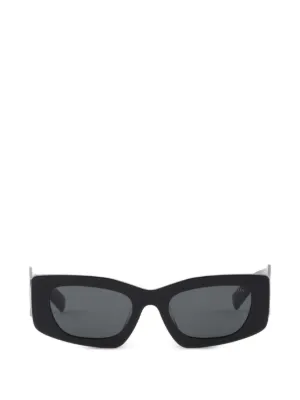 Prada Eyewear トライアングルロゴ サングラス | ブラック | FARFETCH JP
