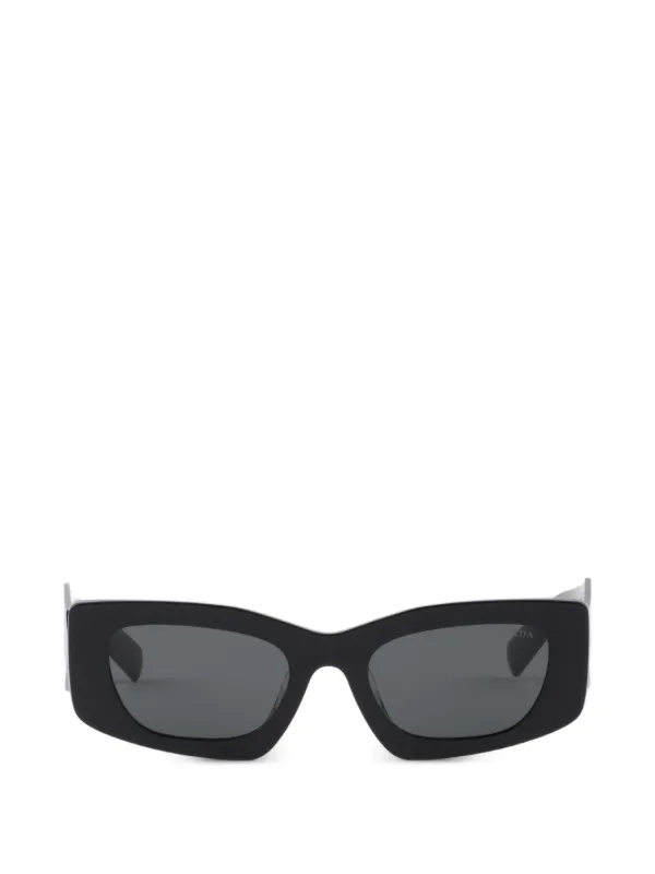 Prada Eyewear トライアングルロゴ サングラス | ブラック | FARFETCH JP